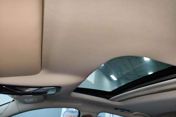Used CHANGAN CS85 COUPE 2021 1.5T DCT Elite Edition Headliner