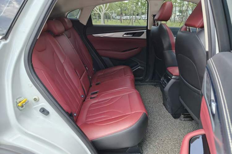 Used CHANGAN CS85 COUPE 2021 1.5T DCT Luxury Edition Interior 1