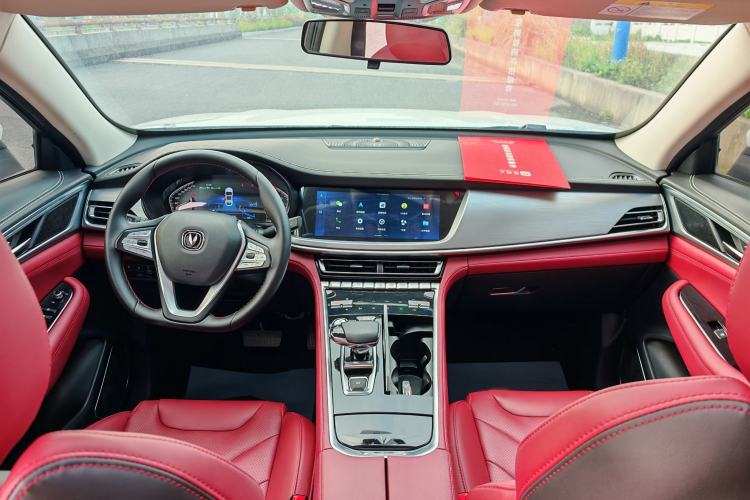 Used CHANGAN CS85 COUPE 2021 1.5T DCT Prestige Model Interior 3