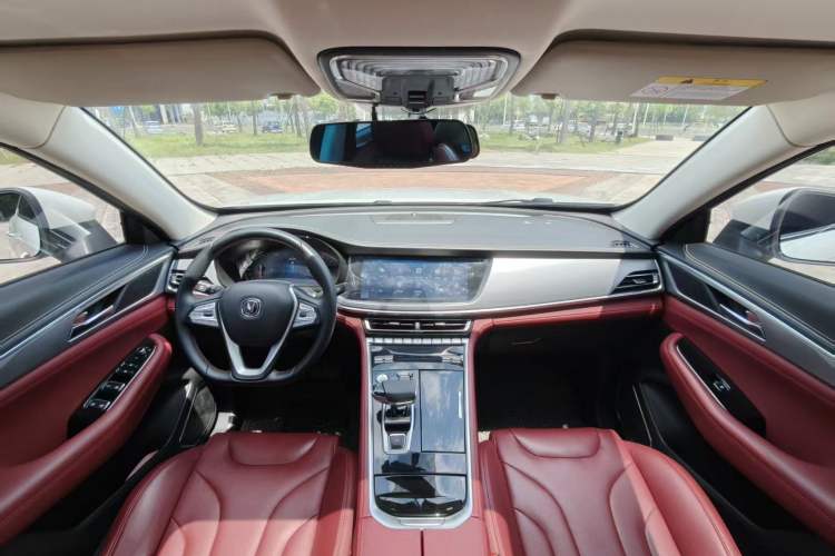 Used CHANGAN CS85 COUPE 2021 1.5T DCT Luxury Edition Interior 7