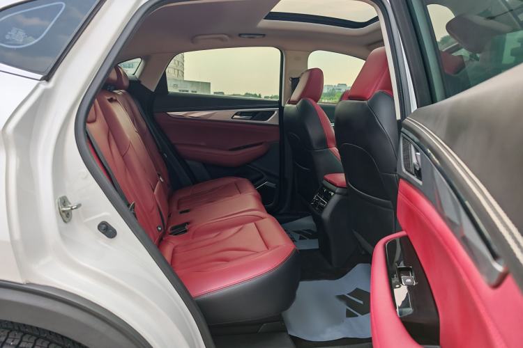 Used CHANGAN CS85 COUPE 2021 1.5T DCT Prestige Model Interior 7