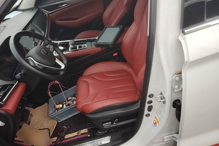 Used CHANGAN CS85 COUPE 2021 1.5T DCT Luxury Edition Left Front Seat