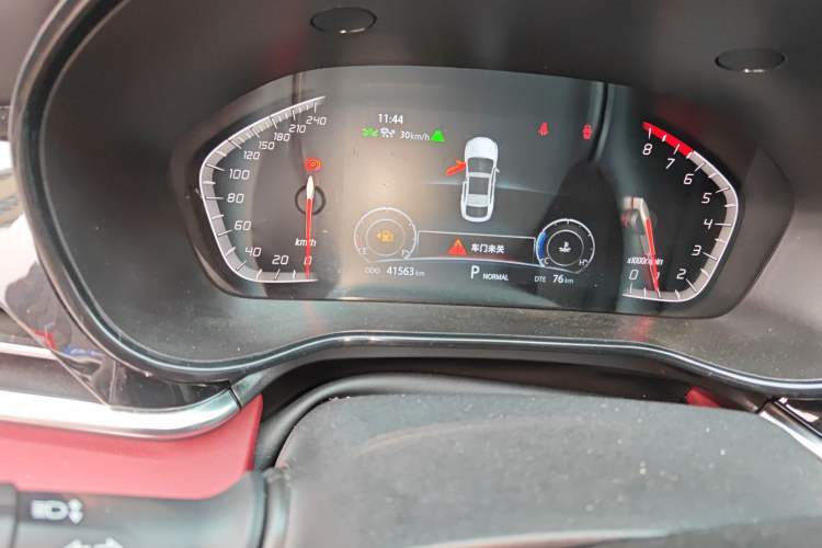 Used CHANGAN CS85 COUPE 2021 2.0T Automatic Prestige Edition Odometer Close Up