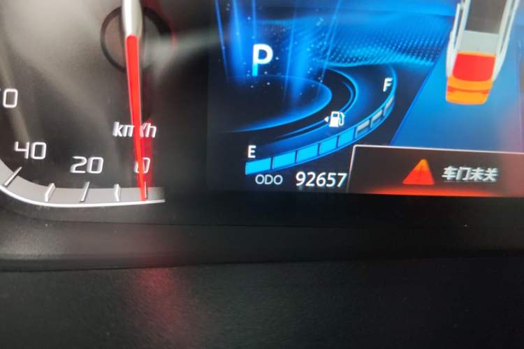 Used CHANGAN CS85 COUPE 2021 1.5T DCT Luxury Edition Odometer Close Up