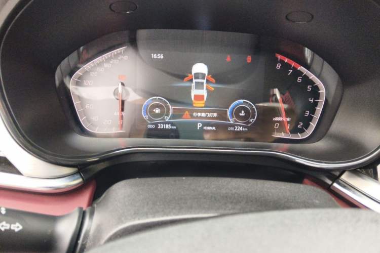 Used CHANGAN CS85 COUPE 2021 1.5T DCT Luxury Edition Odometer Close Up