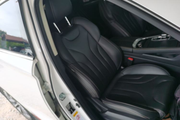 Used CHANGAN CS85 COUPE 2021 1.5T DCT Prestige Model Right Front Seat