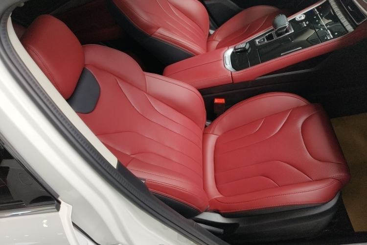 Used CHANGAN CS85 COUPE 2021 2.0T Automatic Luxury Version Right Front Seat