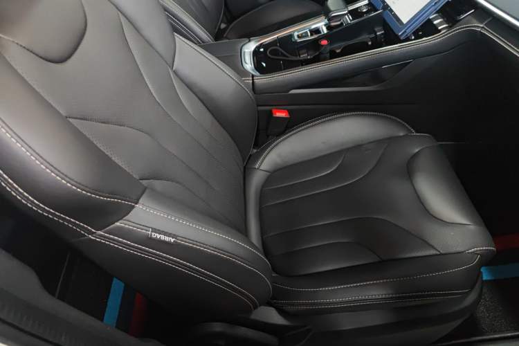 Used CHANGAN CS85 COUPE 2021 1.5T DCT Elite Edition Right Front Seat