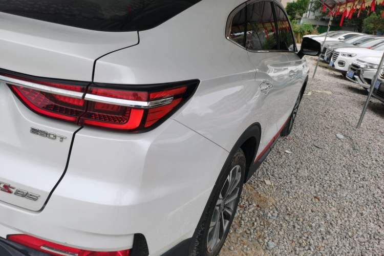 Used CHANGAN CS85 COUPE 2021 1.5T DCT Prestige Model Right Rear Taillight