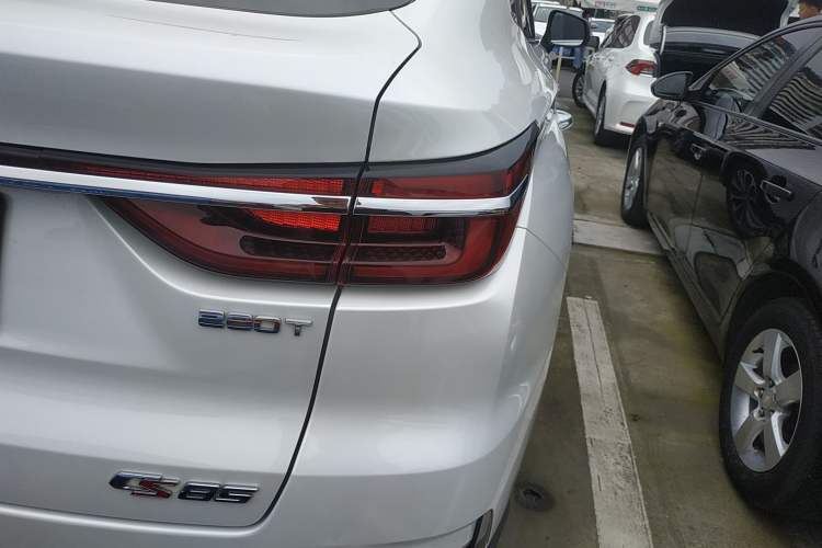 Used CHANGAN CS85 COUPE 2021 1.5T DCT Luxury Edition Right Rear Taillight