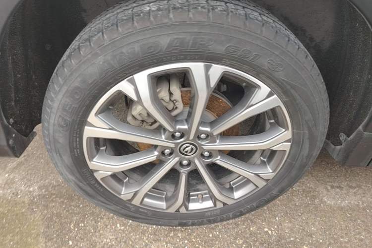 Used CHANGAN CS85 COUPE 2021 1.5T DCT Luxury Edition Right Rear Wheel Hub