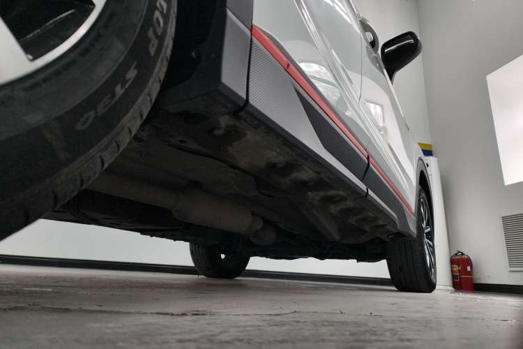 Used CHANGAN CS85 COUPE 2021 1.5T DCT Elite Edition Right Side Sill