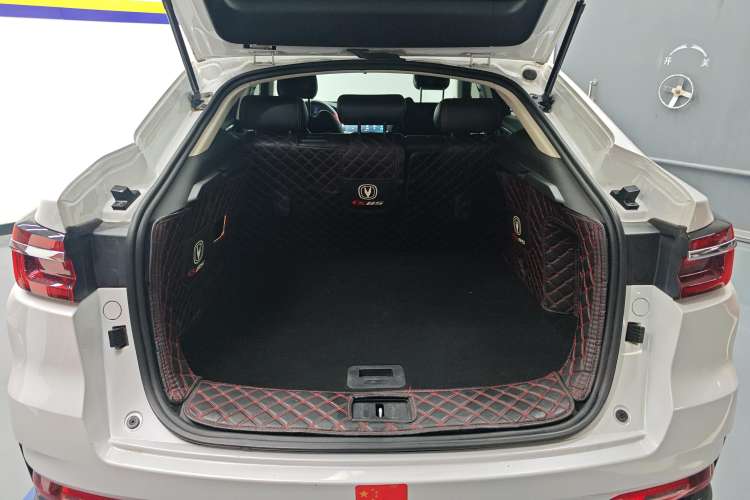 Used CHANGAN CS85 COUPE 2021 1.5T DCT Luxury Edition Trunk