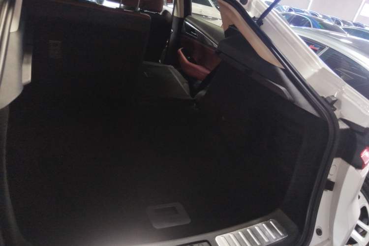 Used CHANGAN CS85 COUPE 2021 1.5T DCT Elite Edition Trunk