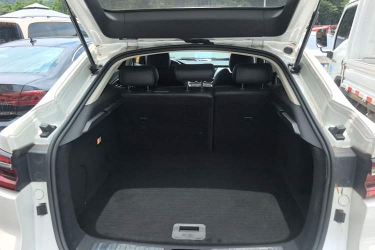Used CHANGAN CS85 COUPE 2021 1.5T DCT Luxury Edition Trunk