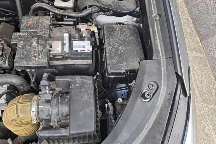 Used CHANGAN CS85 COUPE 2023 2.0T Automatic Luxury Version Engine Bay Left