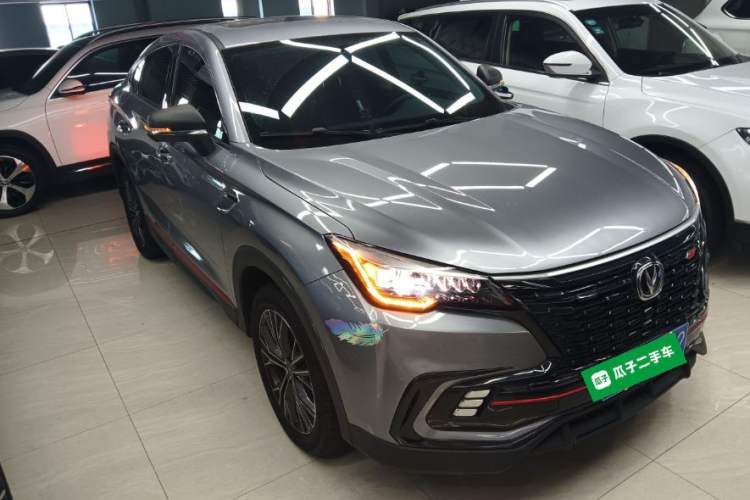Used CHANGAN CS85 COUPE 2023 1.5T DCT Luxury Version Exterior 2