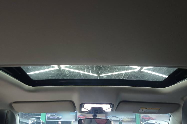Used CHANGAN CS85 COUPE 2023 1.5T DCT Luxury Version Headliner