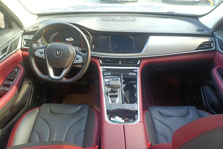 Used CHANGAN CS85 COUPE 2023 1.5T DCT Prestige Edition Interior 2