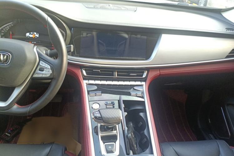 Used CHANGAN CS85 COUPE 2023 1.5T DCT Prestige Edition Interior 3