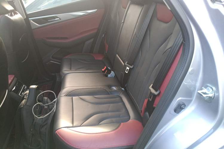 Used CHANGAN CS85 COUPE 2023 1.5T DCT Prestige Edition Interior 4
