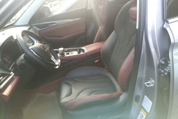 Used CHANGAN CS85 COUPE 2023 1.5T DCT Prestige Edition Interior 5