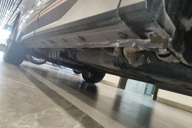 Used CHANGAN CS85 COUPE 2023 1.5T DCT Luxury Version Left Side Sill