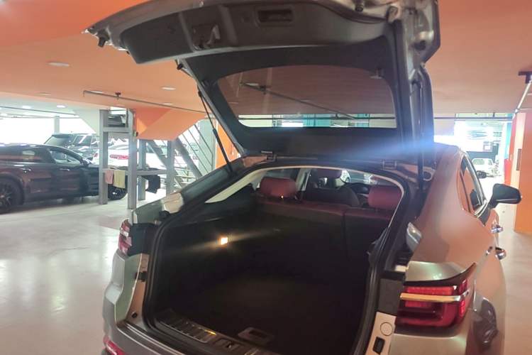 Used CHANGAN CS85 COUPE 2023 1.5T DCT Luxury Version Trunk