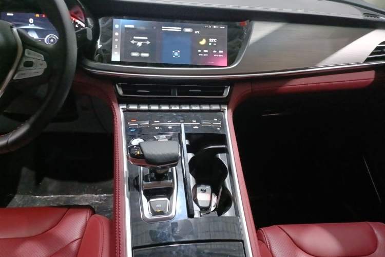 Used CHANGAN CS85 COUPE 2023 1.5T DCT Luxury Version Audio And AC Panel
