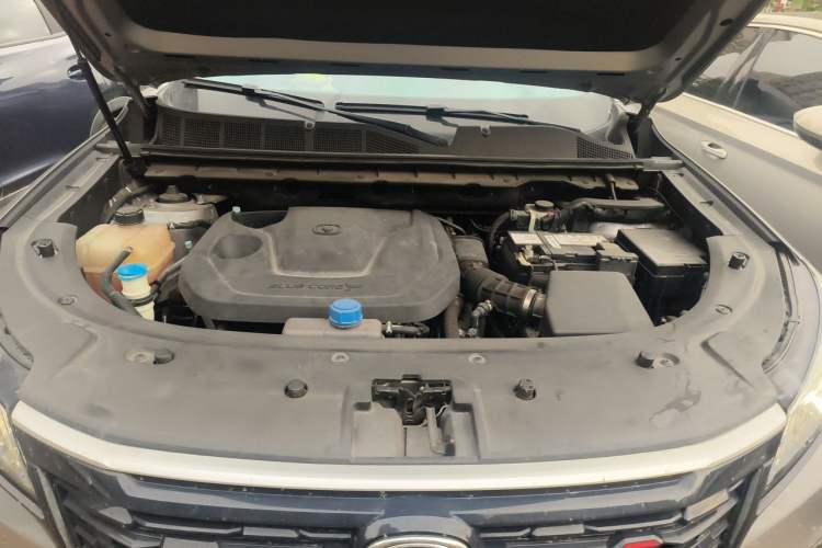 Used CHANGAN CS85 COUPE 2023 1.5T DCT Luxury Version Engine Bay