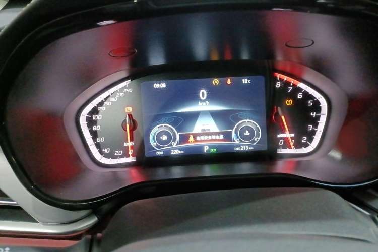 Used CHANGAN CS85 COUPE 2023 1.5T DCT Luxury Version Instrument Cluster