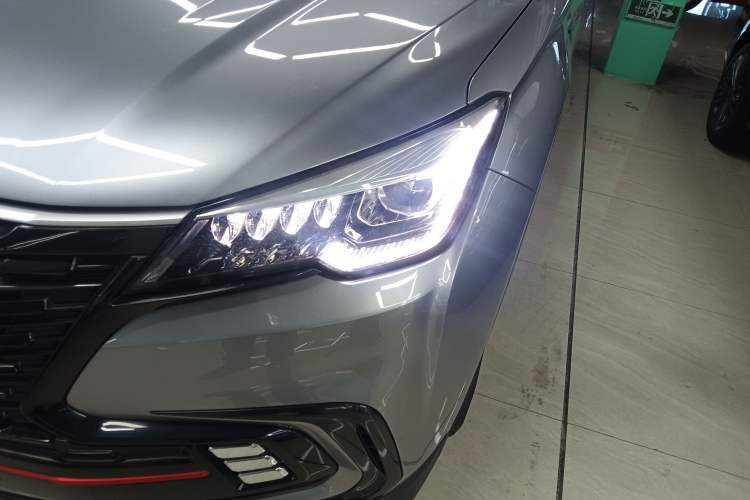 Used CHANGAN CS85 COUPE 2023 1.5T DCT Luxury Version Left Front Headlight