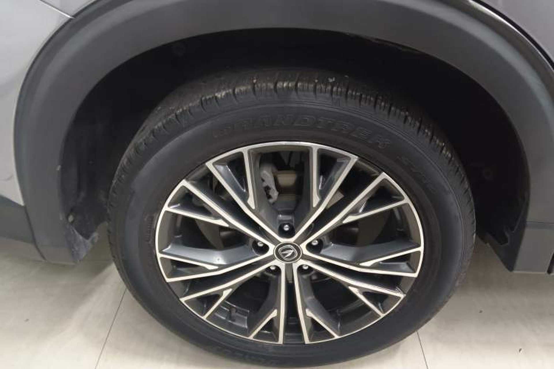 Used CHANGAN CS85 COUPE 2023 1.5T DCT Luxury Version Right Rear Wheel Hub