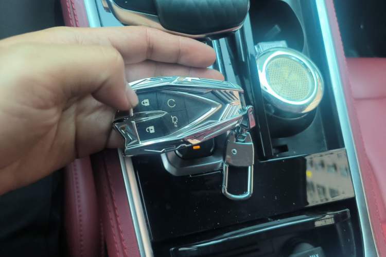 Used CHANGAN CS85 COUPE 2023 1.5T DCT Luxury Version Vehicle Key
