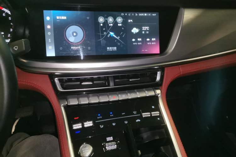 Used CHANGAN CS85 COUPE 2023 1.5T DCT Luxury Version Audio And AC Panel