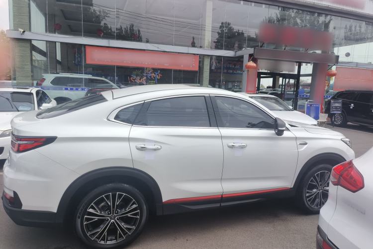 Used CHANGAN CS85 COUPE 2023 1.5T DCT Luxury Version Exterior 2