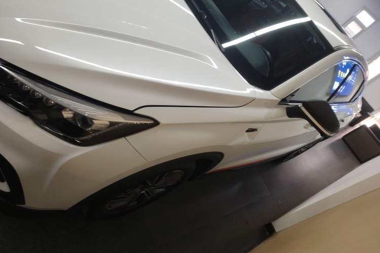 Used CHANGAN CS85 COUPE 2023 1.5T DCT Luxury Version Exterior 3