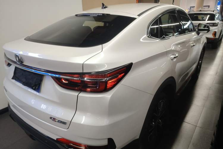 Used CHANGAN CS85 COUPE 2023 1.5T DCT Luxury Version Exterior 5