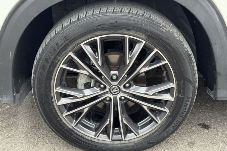 Used CHANGAN CS85 COUPE 2023 1.5T DCT Luxury Version Exterior 6