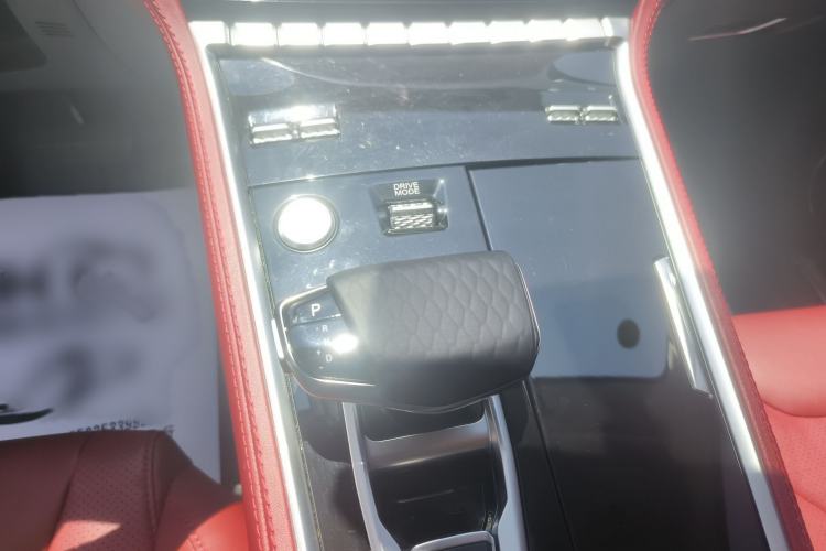 Used CHANGAN CS85 COUPE 2023 1.5T DCT Luxury Version Gear Lever