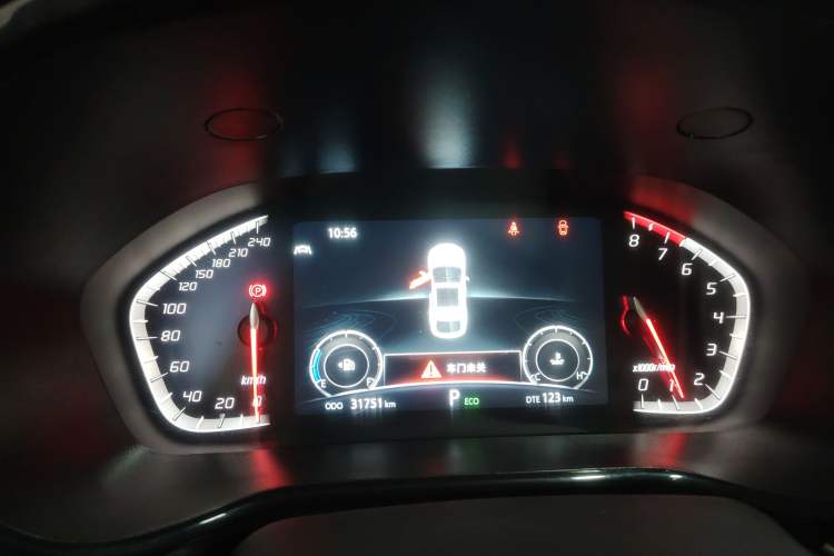 Used CHANGAN CS85 COUPE 2023 1.5T DCT Luxury Version Instrument Cluster