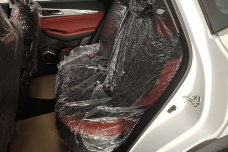 Used CHANGAN CS85 COUPE 2023 1.5T DCT Prestige Edition Interior 1