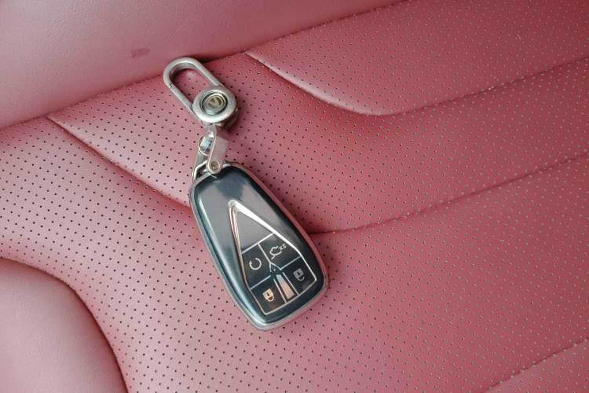 Used CHANGAN CS85 COUPE 2023 1.5T DCT Luxury Version Interior 1