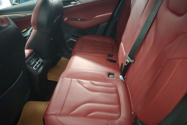 Used CHANGAN CS85 COUPE 2023 1.5T DCT Luxury Version Interior 4
