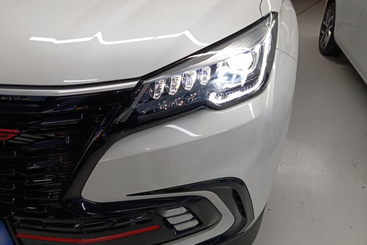 Used CHANGAN CS85 COUPE 2023 2.0T Automatic Luxury Version Left Front Headlight