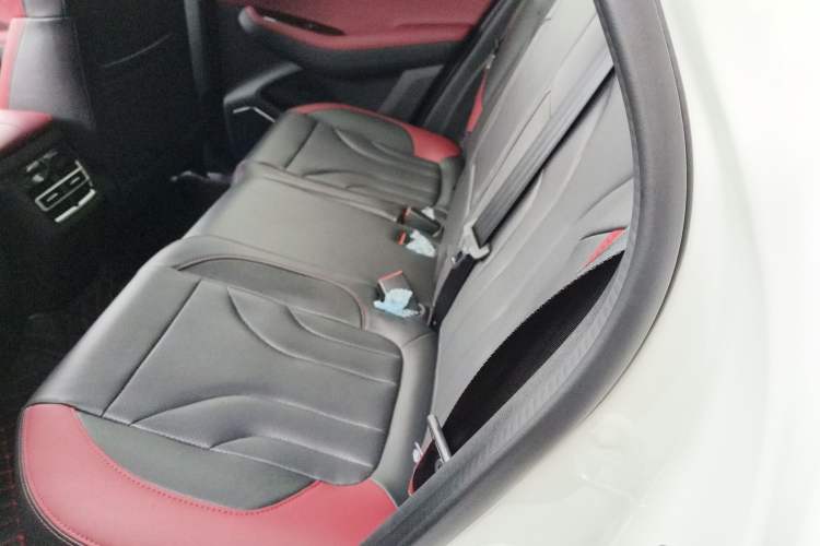 Used CHANGAN CS85 COUPE 2023 1.5T DCT Prestige Edition Left Rear Seat