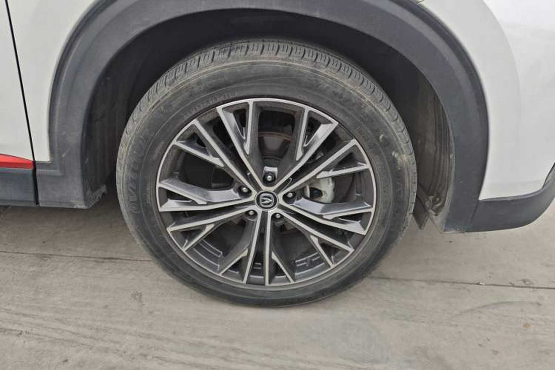 Used CHANGAN CS85 COUPE 2023 1.5T DCT Luxury Version Right Front Wheel Hub