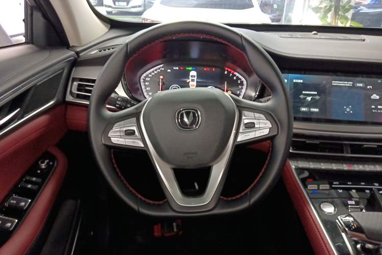 Used CHANGAN CS85 COUPE 2023 2.0T Automatic Luxury Version Steering Wheel