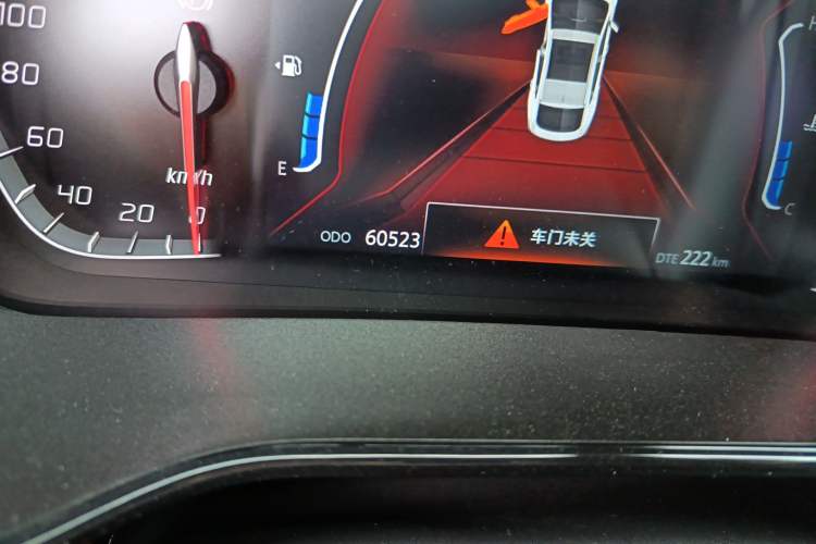 Used CHANGAN CS85 COUPE 2023 1.5T DCT Prestige Edition Odometer Close Up