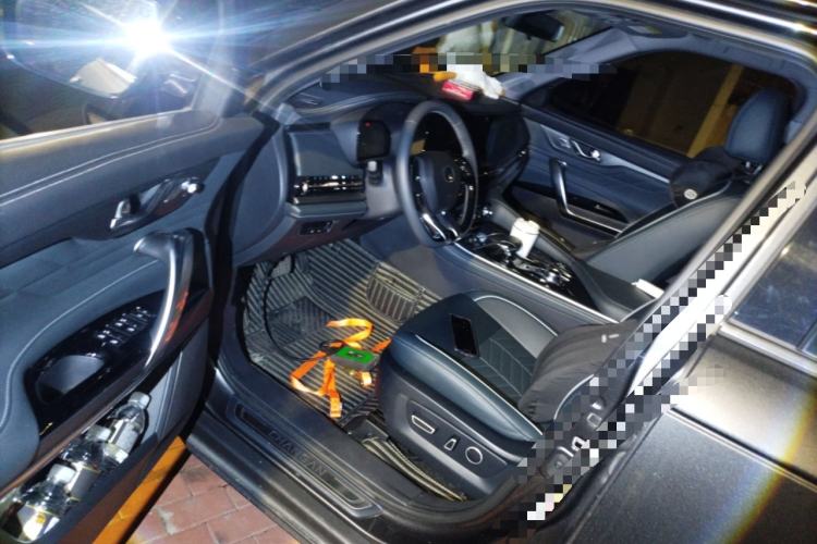 Used CHANGAN CS95 2023 2.0T Two-Wheel Drive Luxury PLUS Driver Seat